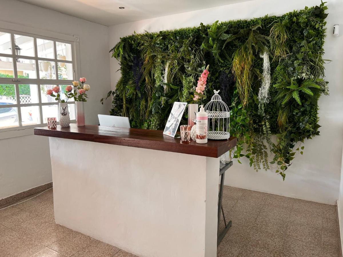 Bhc Boutique Hostal Cala Millor 卡拉米洛 外观 照片