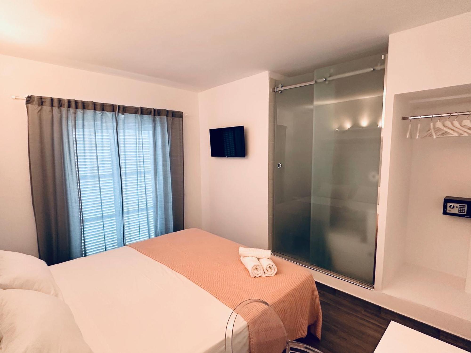 Bhc Boutique Hostal Cala Millor 卡拉米洛 外观 照片