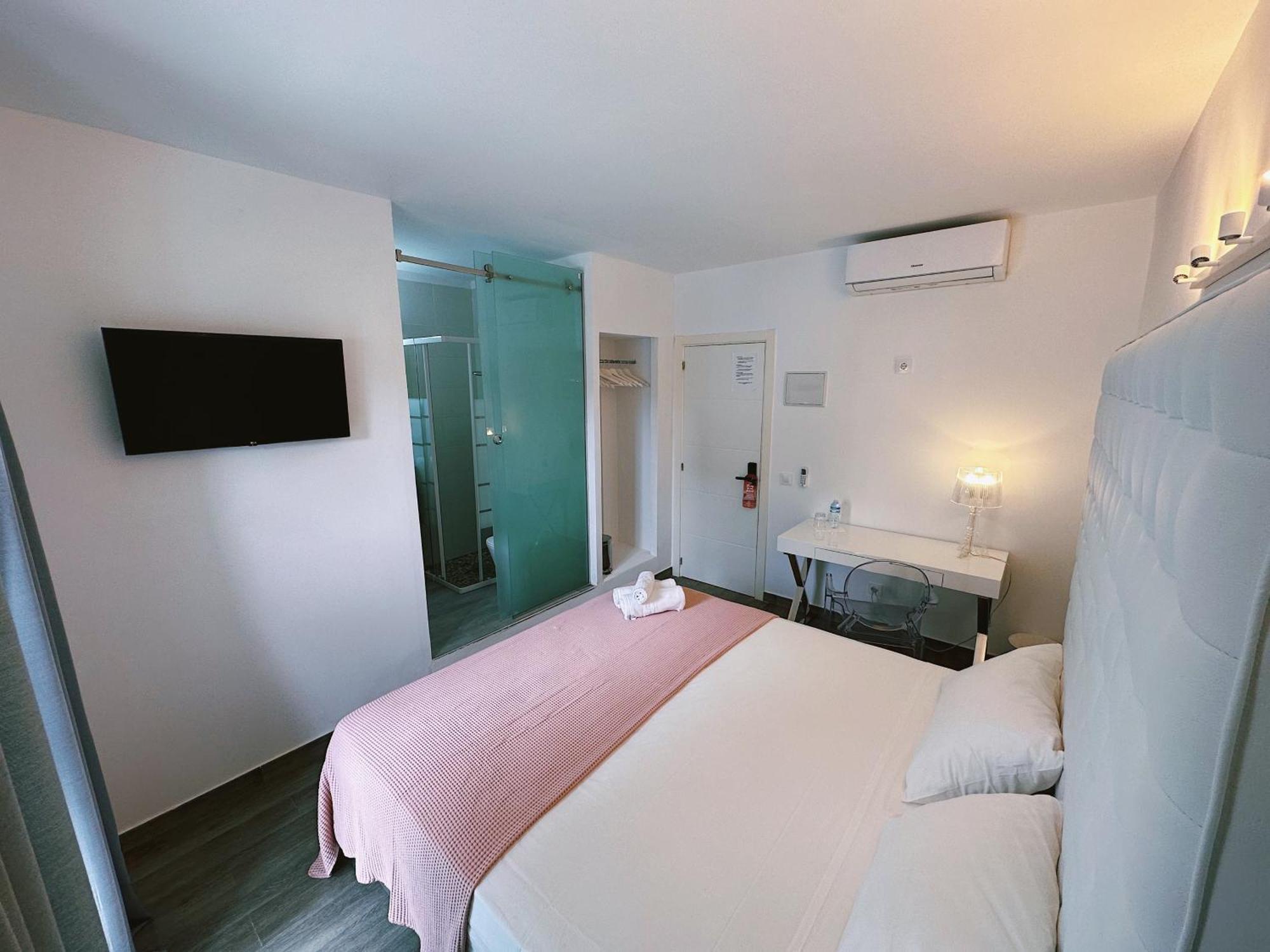 Bhc Boutique Hostal Cala Millor 卡拉米洛 外观 照片